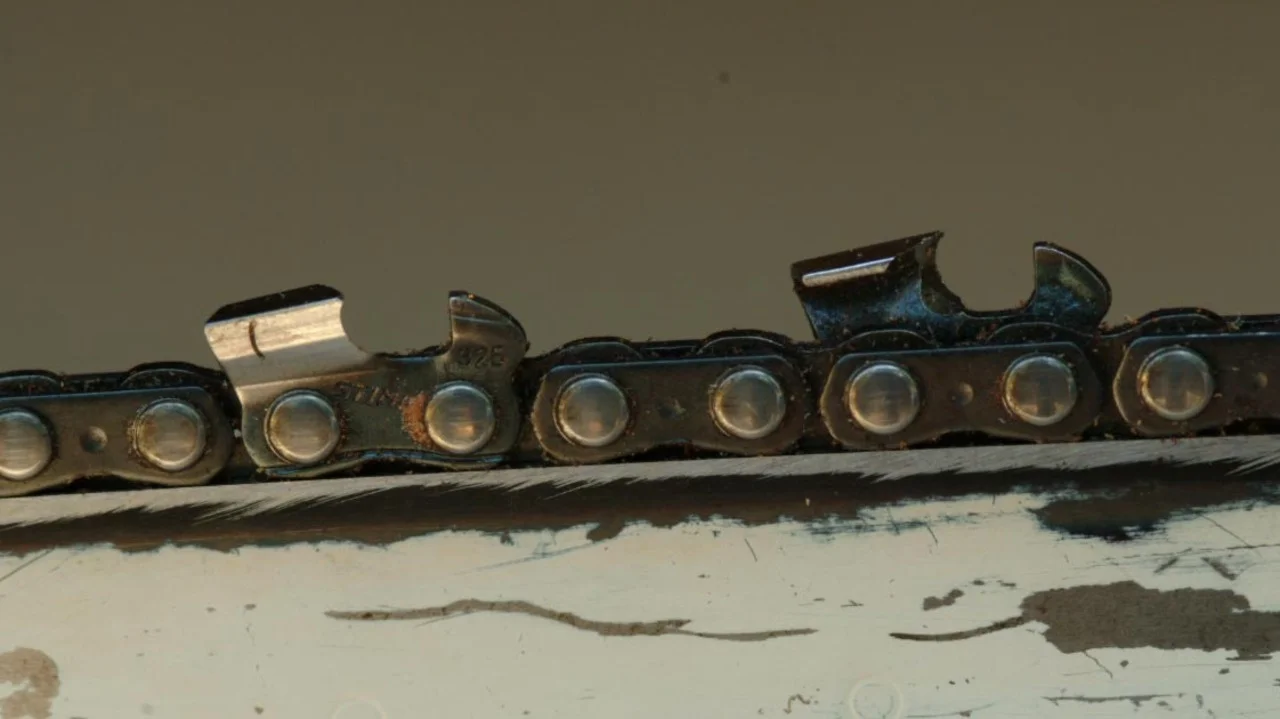 2chainsaw chipper teeth style of cutting blades