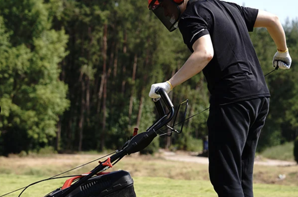Battery-Powered Lawn Mower