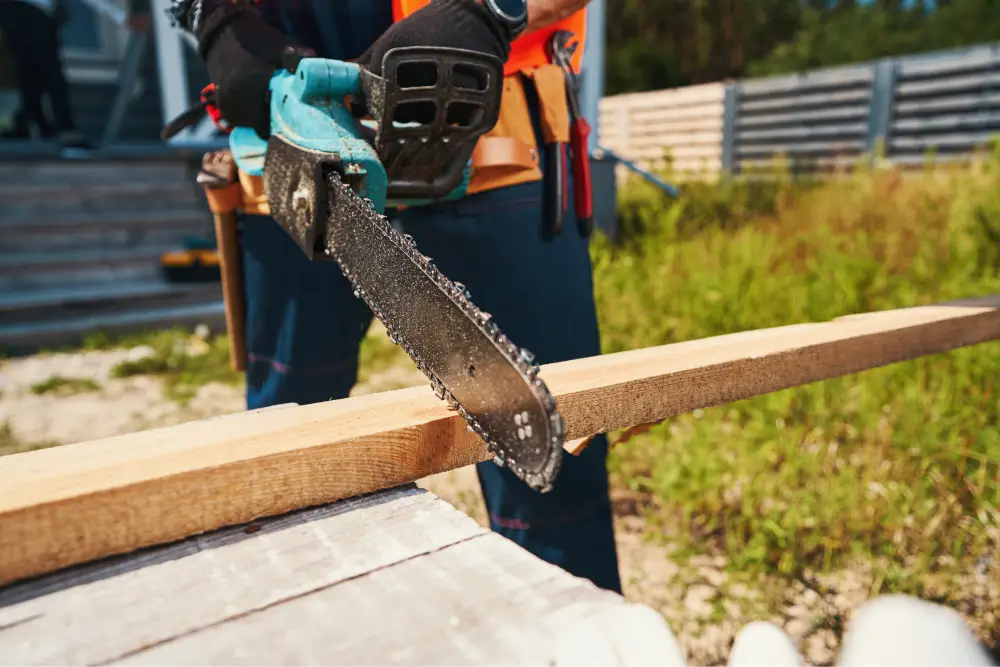 chainsaw11